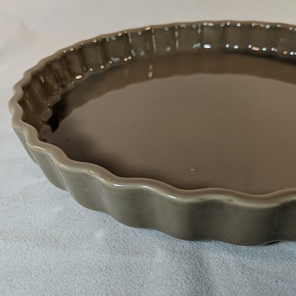 Emile Henry France 6000 11.5" Fluted Tart Dish Ceramic Quiche Taupe Brown Baking - Picture 13 of 13